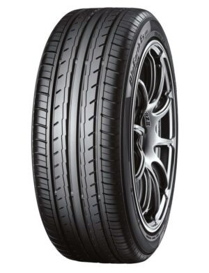 225/40R18 92W YOKOHAMA BLUEARTH-ES ES32 XL RIMPROTECT